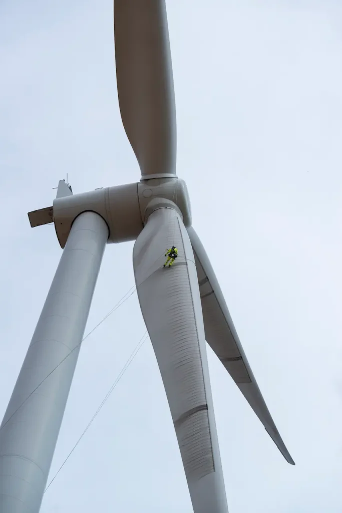 Illustration from the MWS aalborg blade repair project gallery